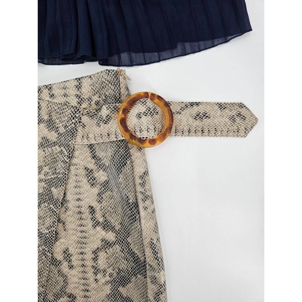 LOT OF 2 Zara Bermuda Skort Snake Print & Pleated Shorts Women's Sz Medium Multi - Picture 3 of 8